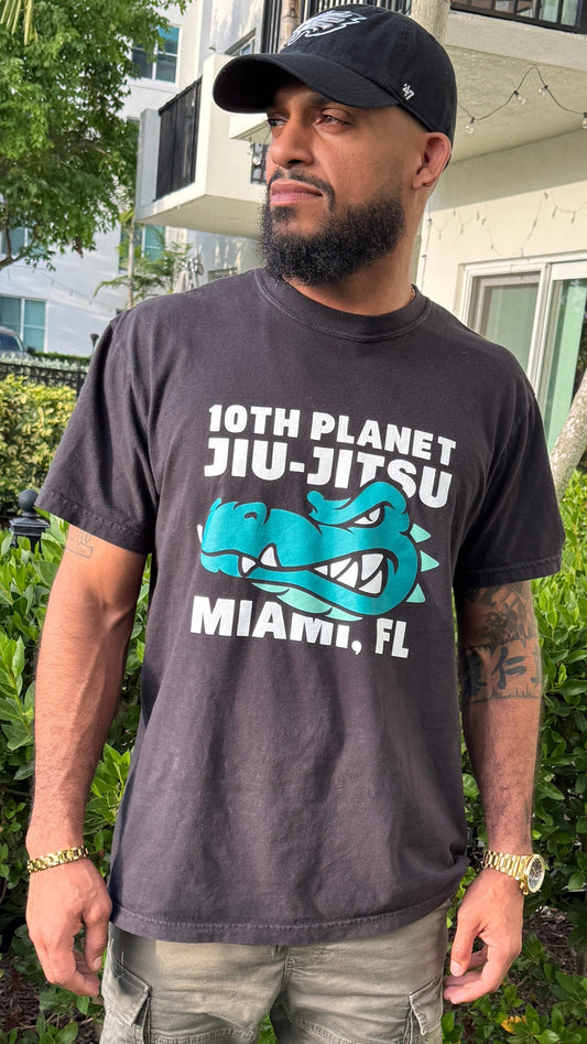 10P Miami Gator Tee
